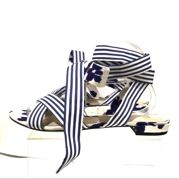 CAbi Tie Up Wrap Around Watercolor Stripe and Floral Sandals - Sz 10 - Picture 4 of 9